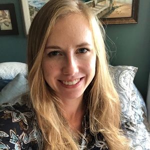 Meet your Posher, Carolyn